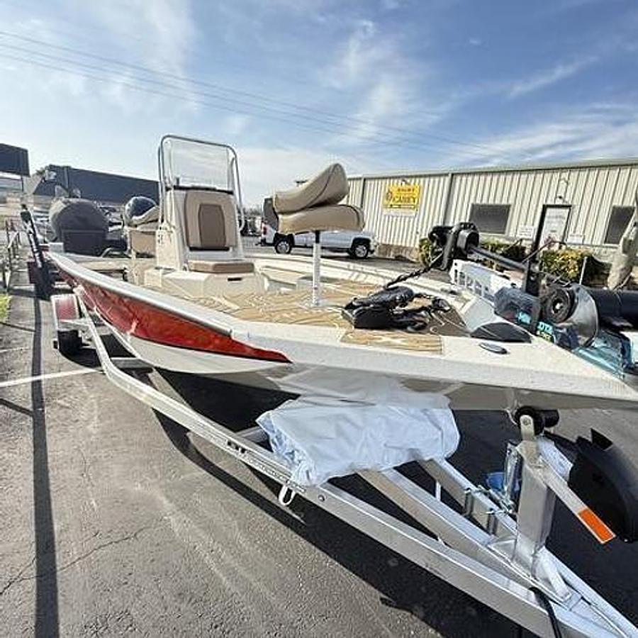 2025 Xpress H-20 BAY