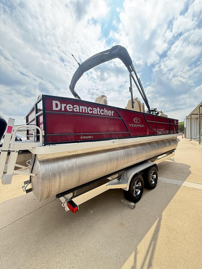 Used 2022 Veranda VF22F4