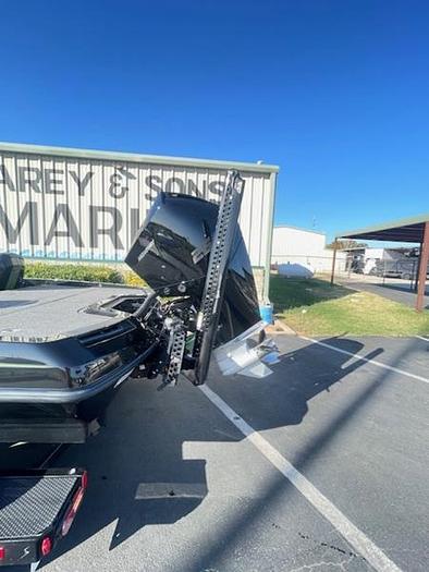 Used 2024 IKON LX 21