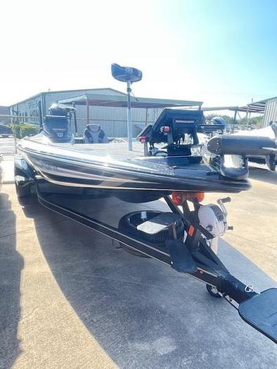 Used 2019 Skeeter FX21 LE JUST REDUCED !!