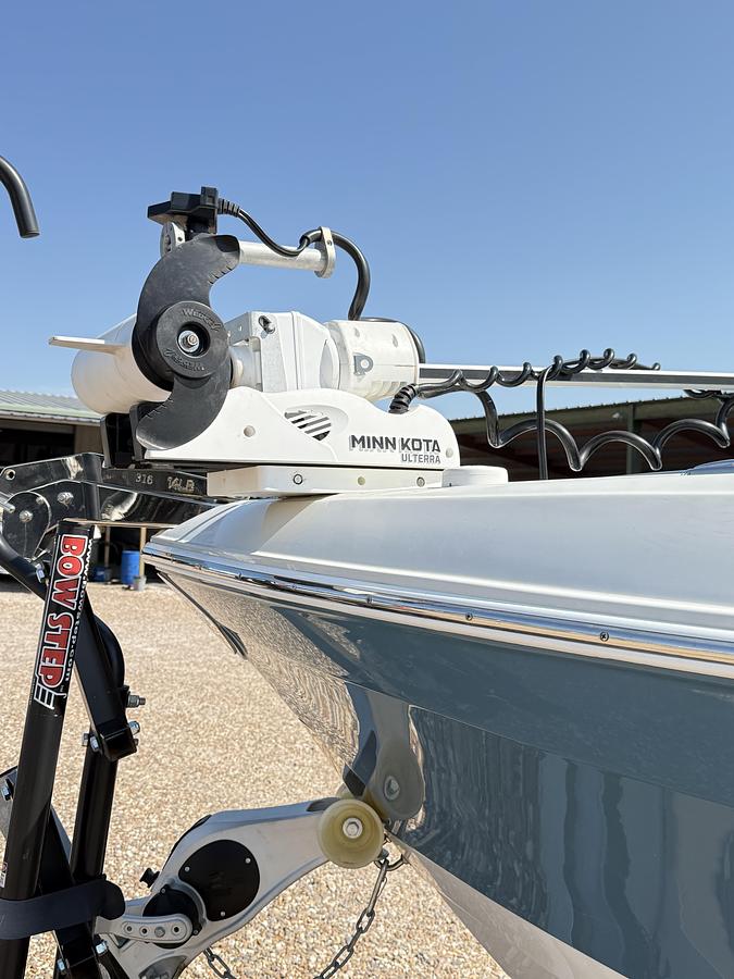 Used 2020 Crownline 220 Finseeker