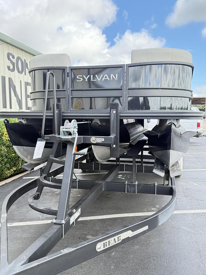 Used 2024 SYLVAN X3 CLZ