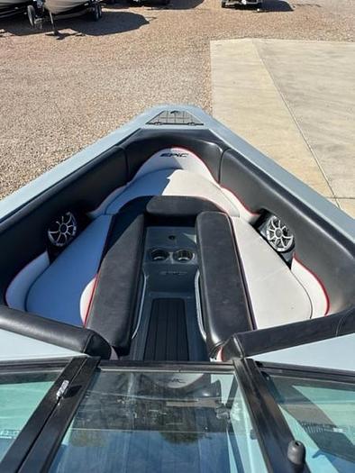 Used 2012 EPIC 23V JUST REDUCED