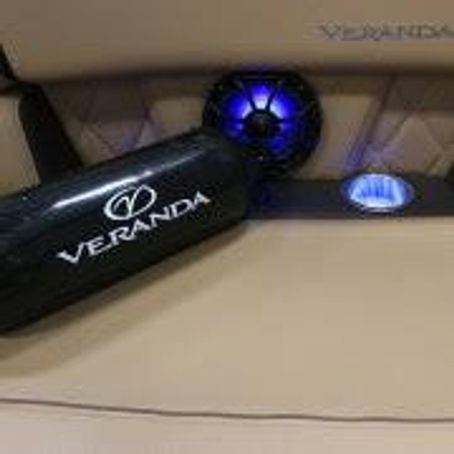 2025 Veranda VX22RC Premium Luxury Tri-Toon