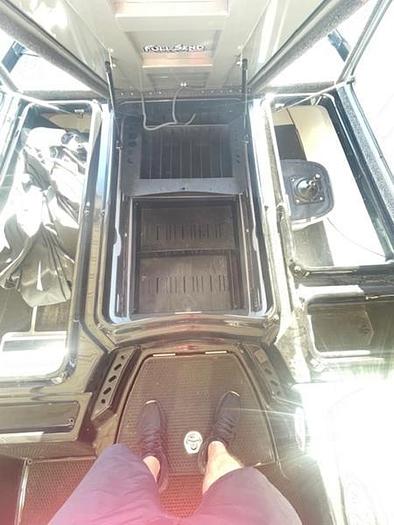 Used 2024 IKON LX 21