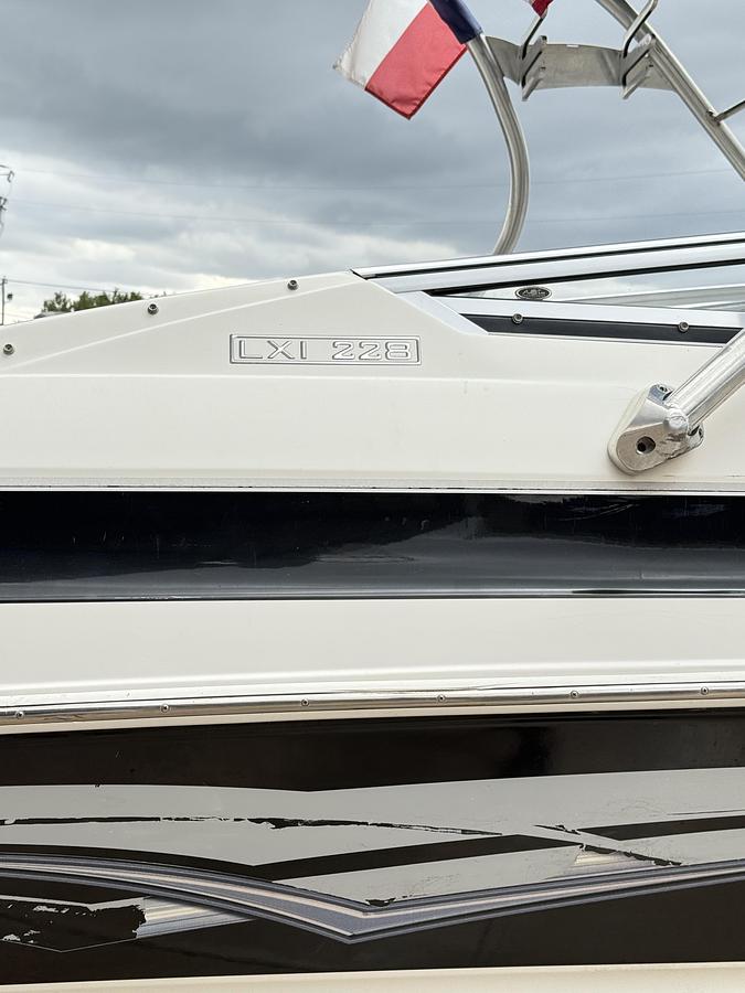 Used 2008 LARSON 228LXI