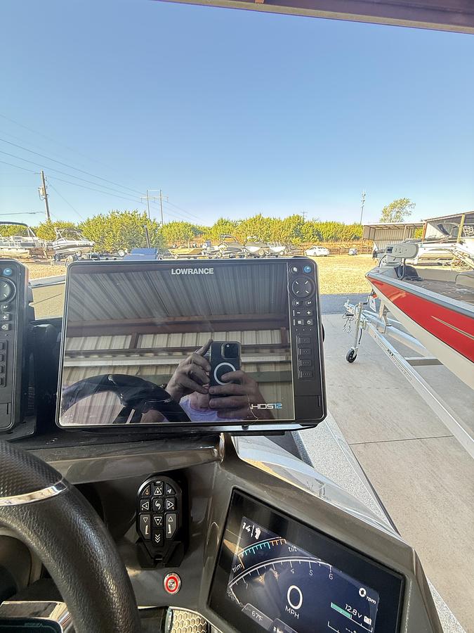 Used 2024 IKON LX 21