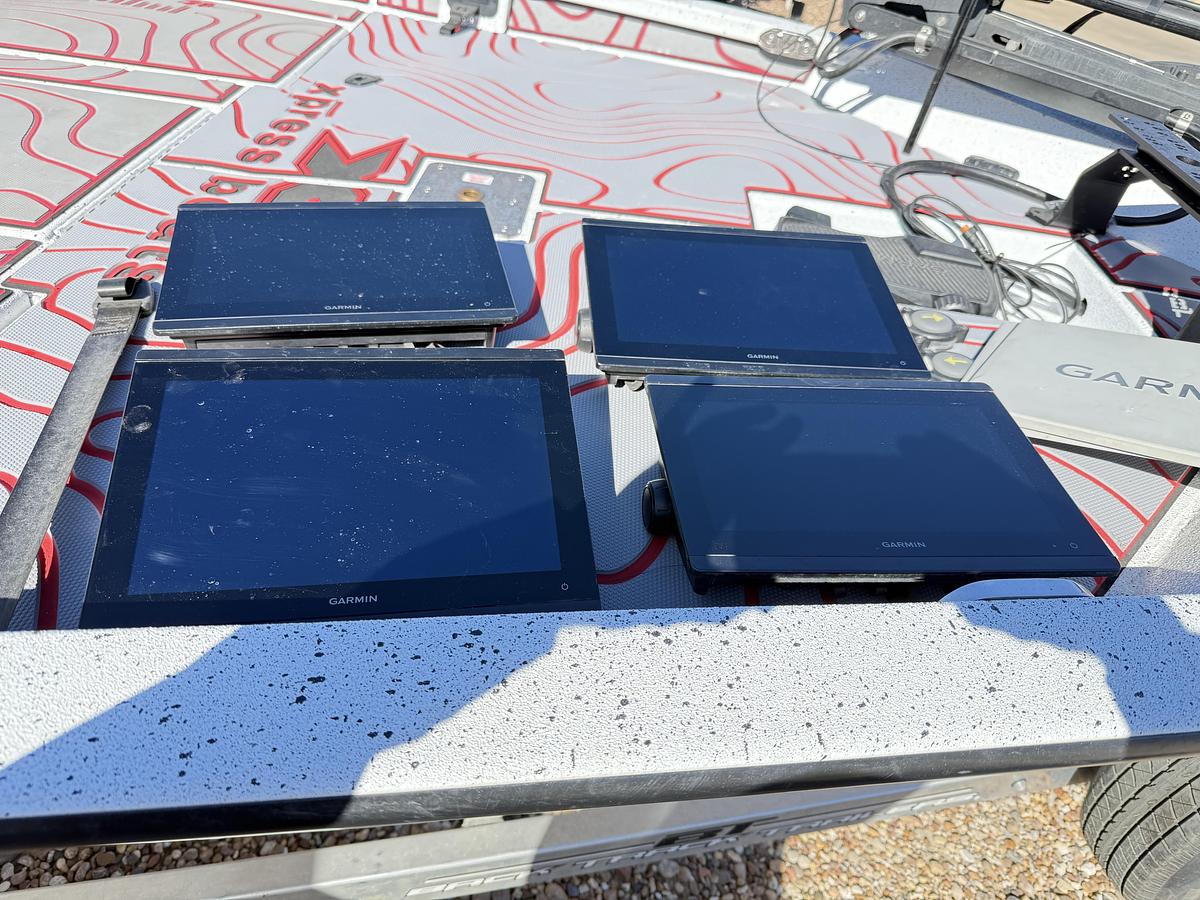 Used 2022 Xpress XR-21 PRO BASS