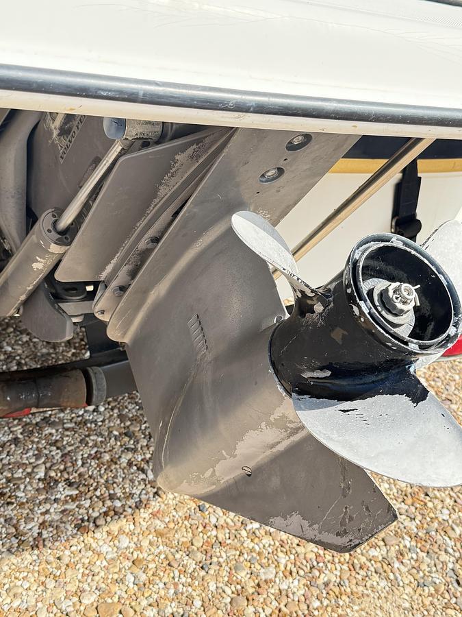 Used 2002 REGAL 2120 DESTINY