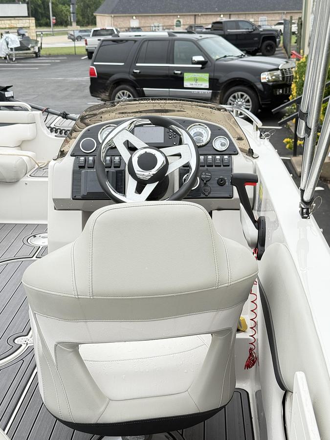 Used 2021 STARCRAFT MDX 191 DECKBOAT