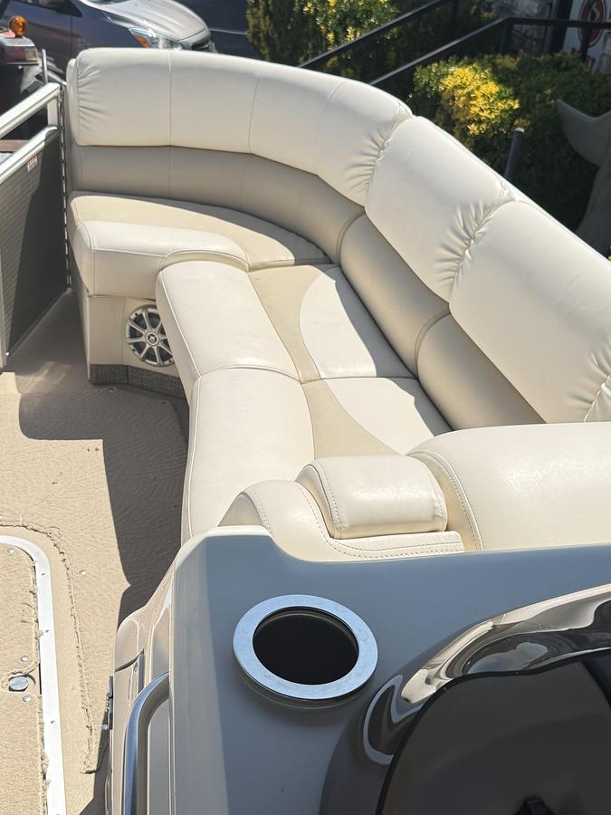 Used 2013 BENNINGTON 2550 QBR