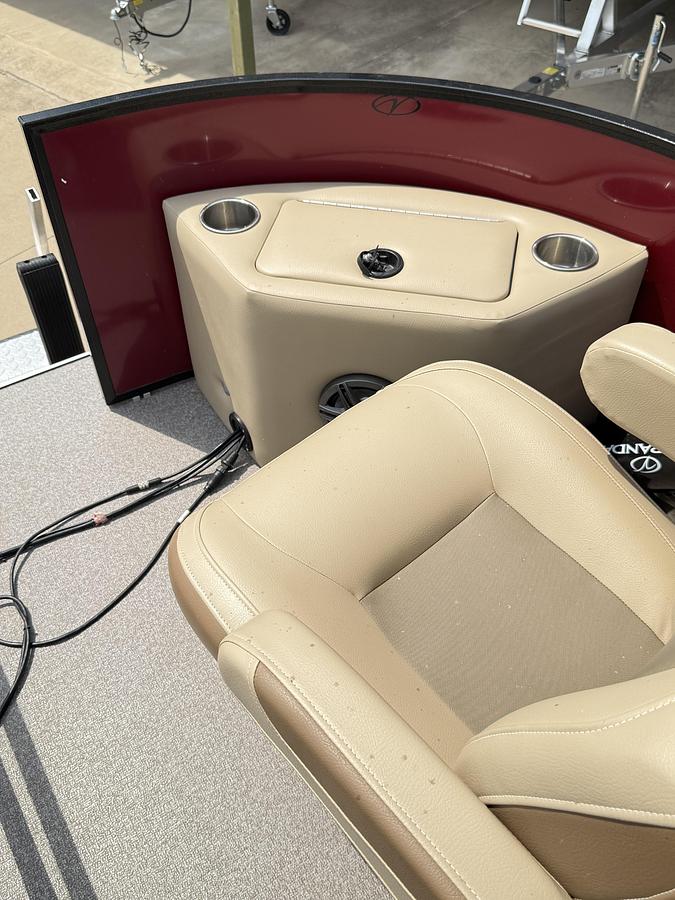 Used 2022 Veranda VF22F4