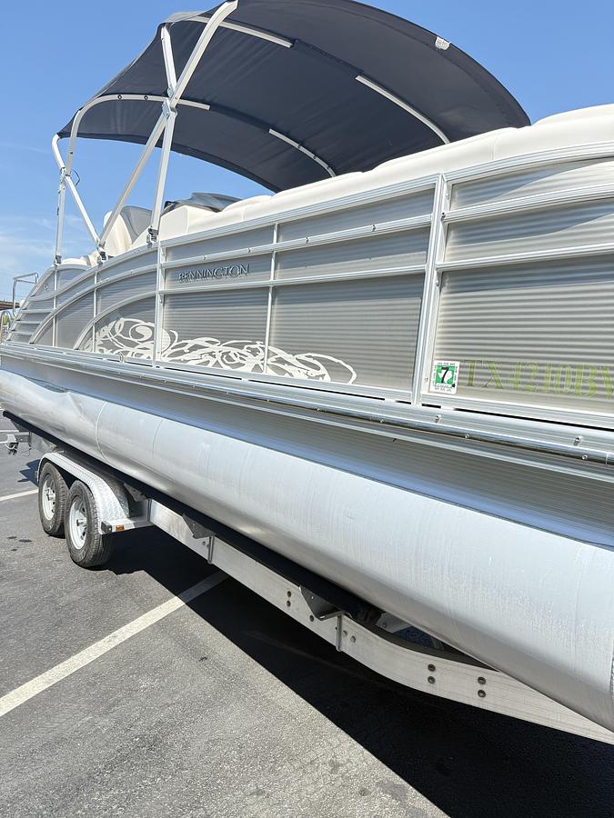 Used 2013 BENNINGTON 2550 QBR