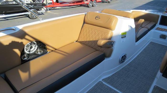 2024 Crownline E230 XS