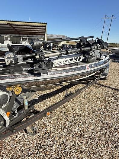Used 2014 Boats Z521C