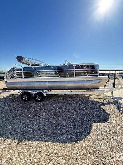 Used 2022 Trifecta 25X22-2.75 RFCLE JUST REDUCED !!!!