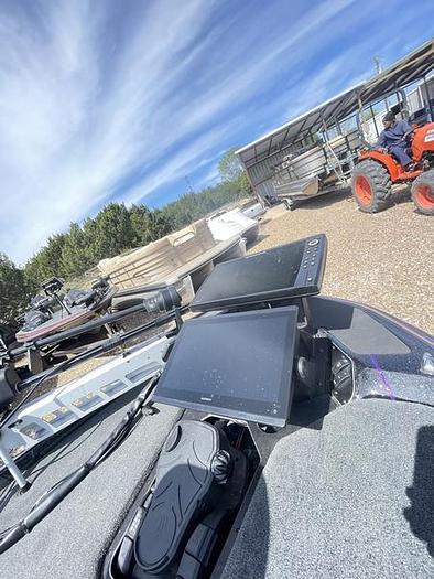 Used 2024 SKEETER FXR21 LE (ONLY 12 HOURS) LOADED WITH THE BEST AND BIGGEST OF EVRYTHING!!