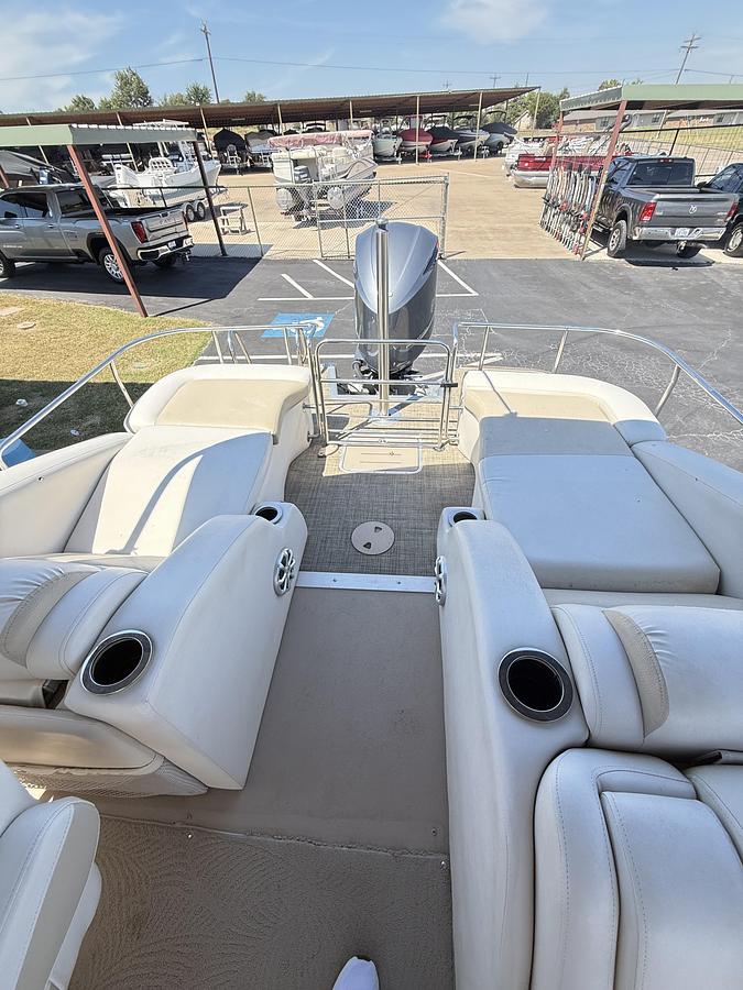 Used 2013 BENNINGTON 2550 QBR