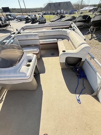 Used TRACKER PONTOON