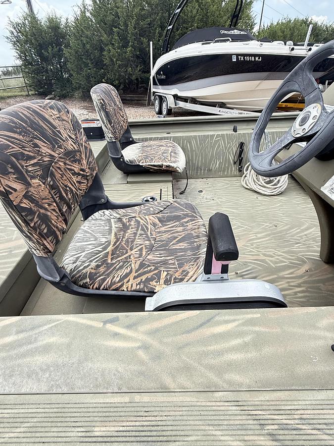 Used 2017 TRACKER/TAHOE 1754 MVX S/C