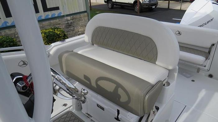 2024 Crownline Finseeker 230FS