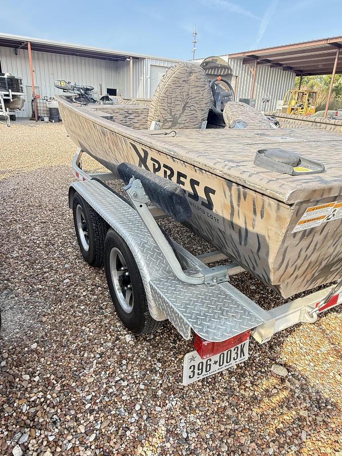 Used 2013 Xpress XP180