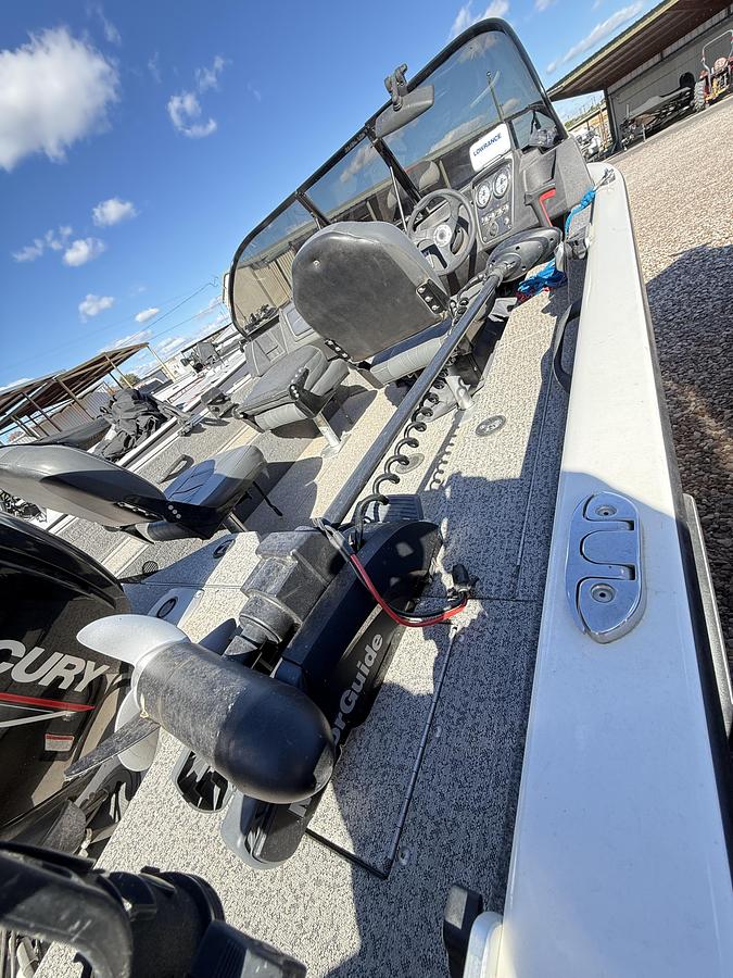 Used 2021 TRACKER/TAHOE PGV16WT