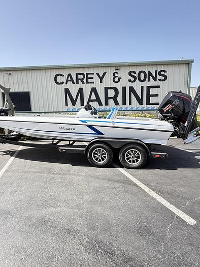 Used 2024 IKON LX 21