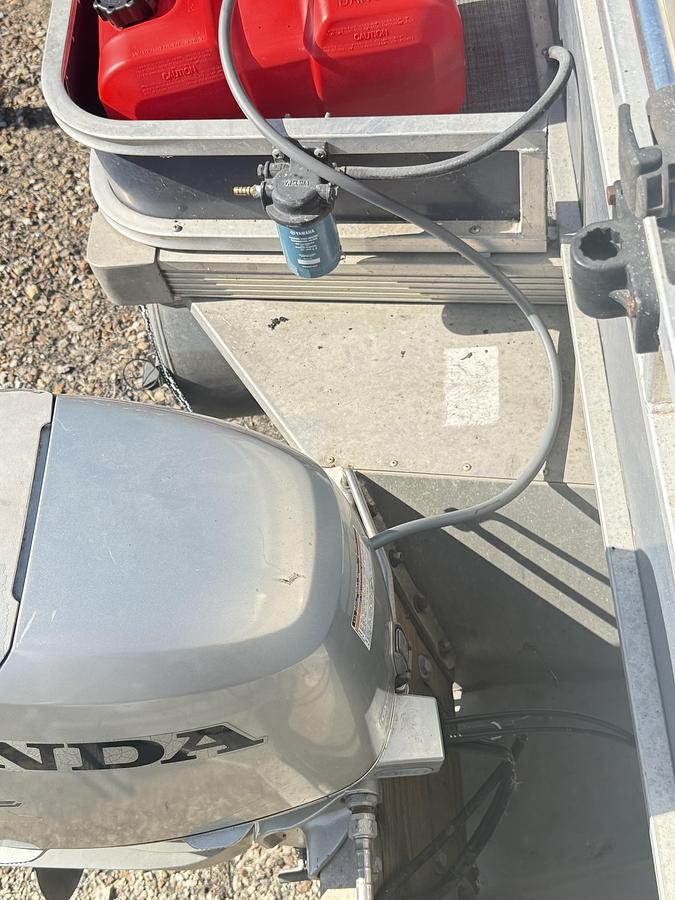 Used 1989 TRACKER/TAHOE BASS BUGGY 18'