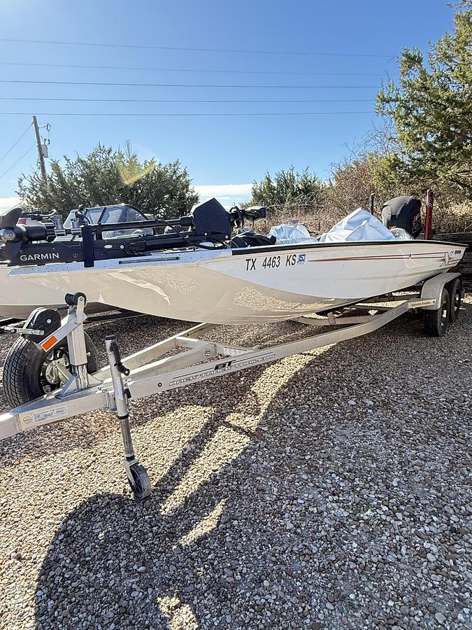 Used 2022 Xpress XR-21 PRO BASS