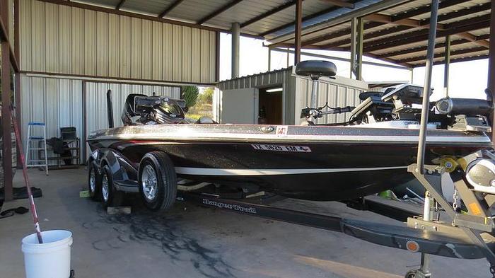 Used 2014 Boats Z521C