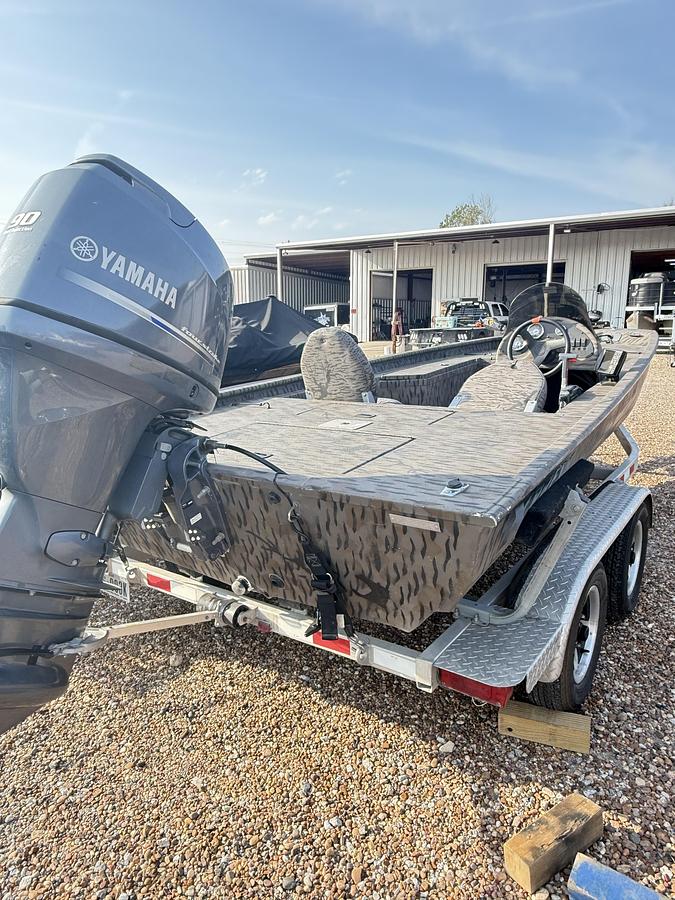 Used 2013 Xpress XP180