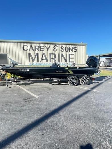 Used 2024 IKON LX 21