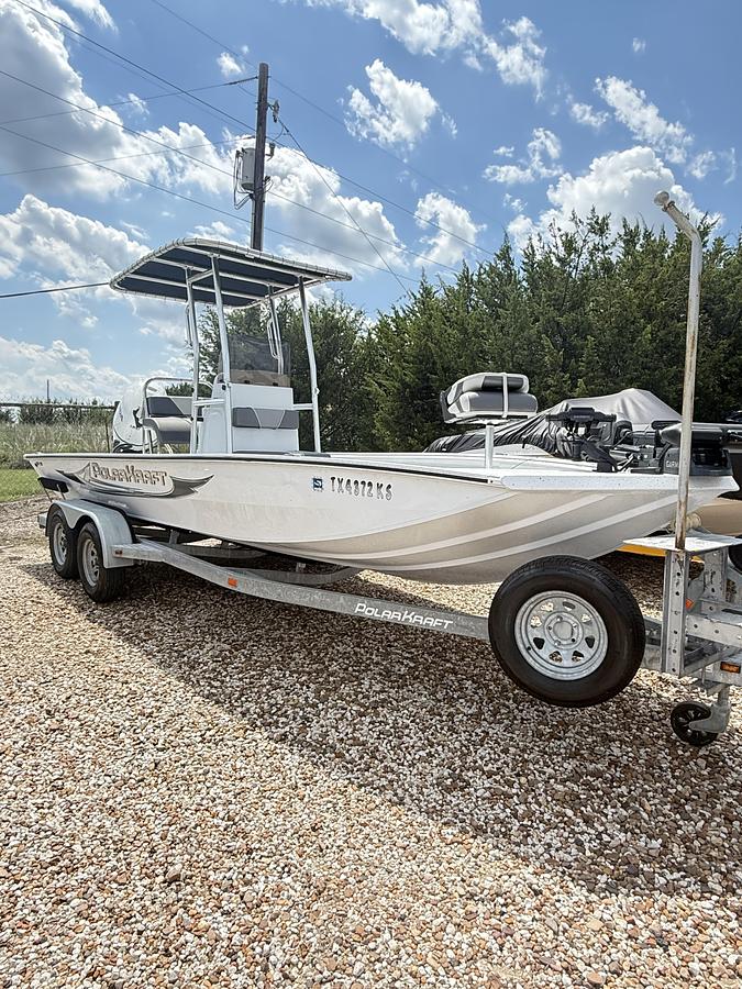 Used 2021 POLAR KRAFT BAY 210 C/C