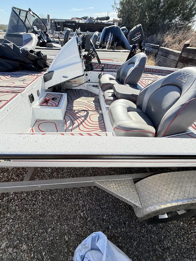 Used 2022 Xpress XR-21 PRO BASS