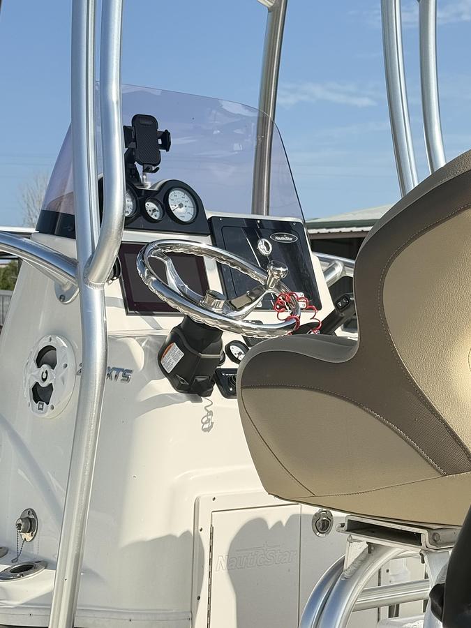 Used 2019 NauticStar 227 XTS BAY