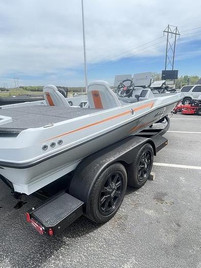 2024 iKon LX20 !!!!!SALE PENDING!!!!!!