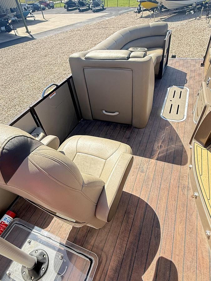 Used 2019 Veranda VX25RC