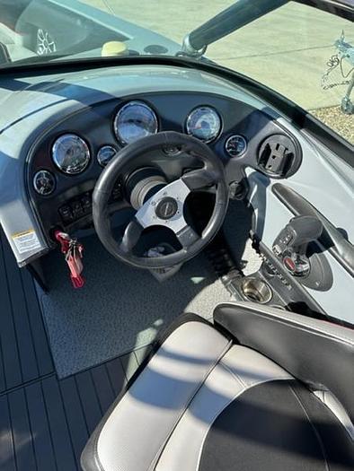 Used 2012 EPIC 23V JUST REDUCED