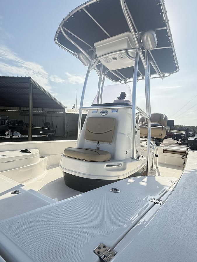 Used 2019 NauticStar 227 XTS BAY
