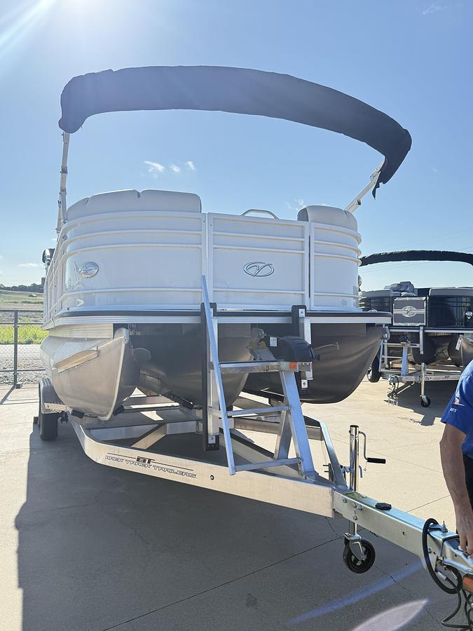 Used 2021 Veranda VP22VLC