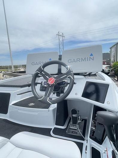 2024 iKon LX20 !!!!!SALE PENDING!!!!!!