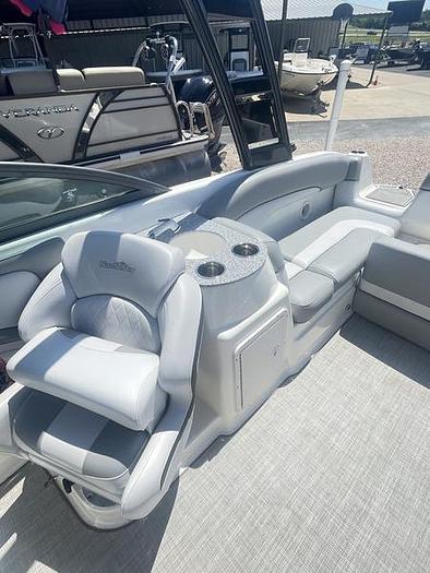 Used 2021 NauticStar 243 DC