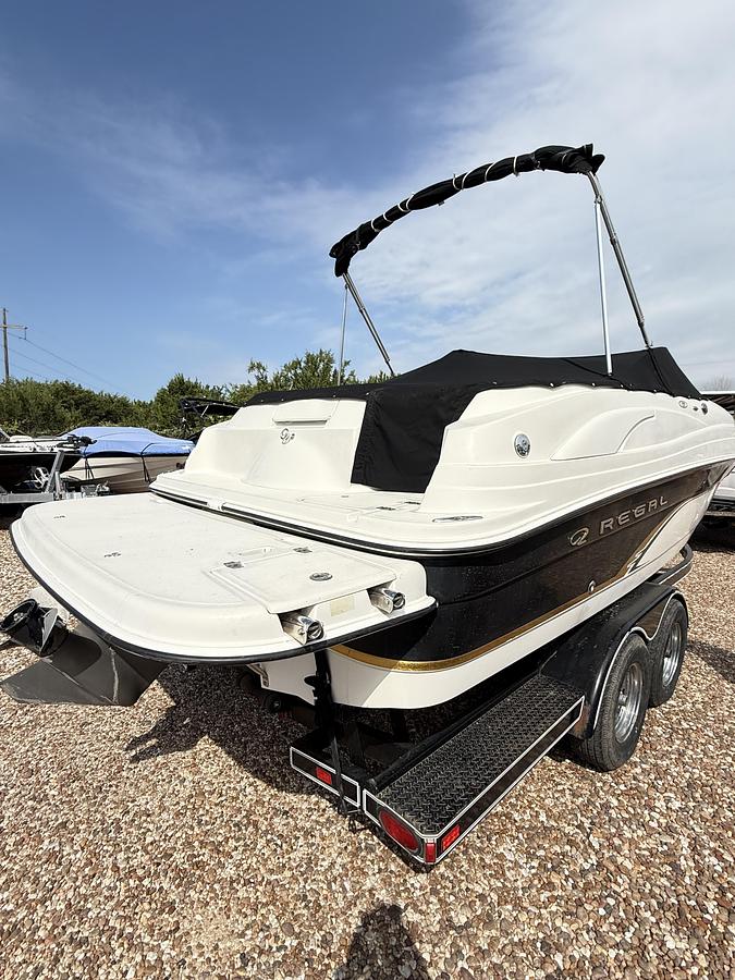 Used 2002 REGAL 2120 DESTINY