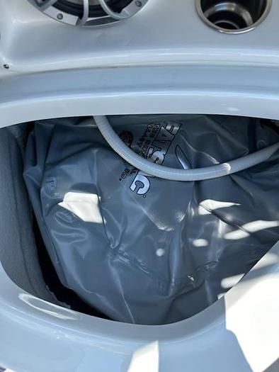 2024 Crownline E235 Surf