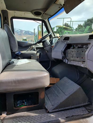 Used Sterling L7501 Chassis Truck - Allison Trans