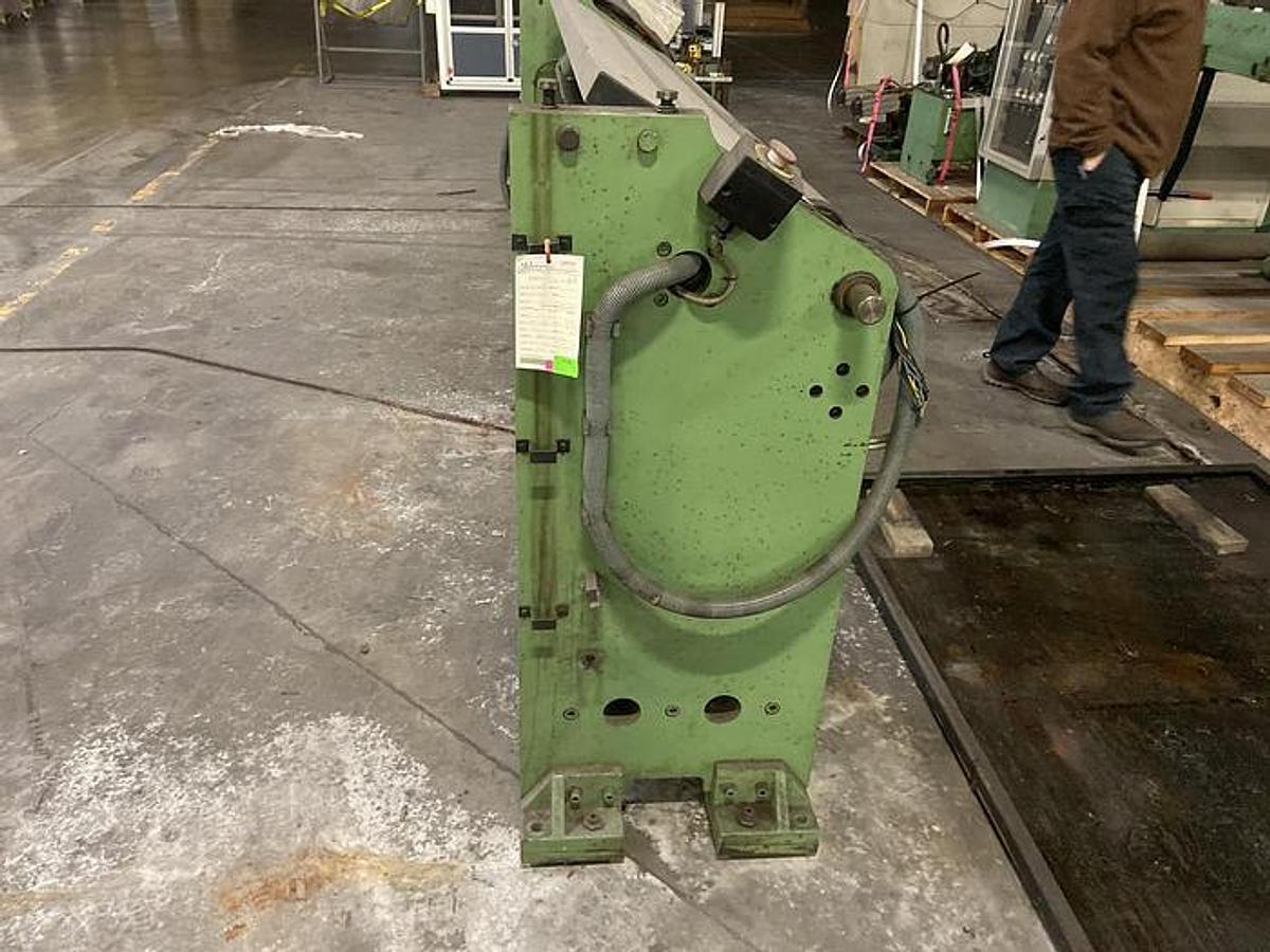 Used Titan Atlas 84" Splicing Section
