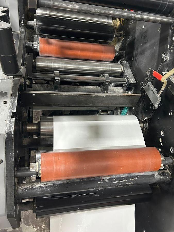 Used Gonderflex Rotoworx R330-AC-24 13" Finishing System - 2018