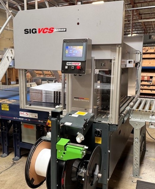 Used 2021 Signode SMB SIG-VCS Automatic Bundle Squaring and Strapping Machine