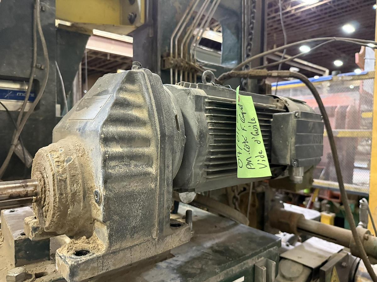 Used 110" Langston Model DA Two Drum Slitter Rewinder 72" Rewind Diameter